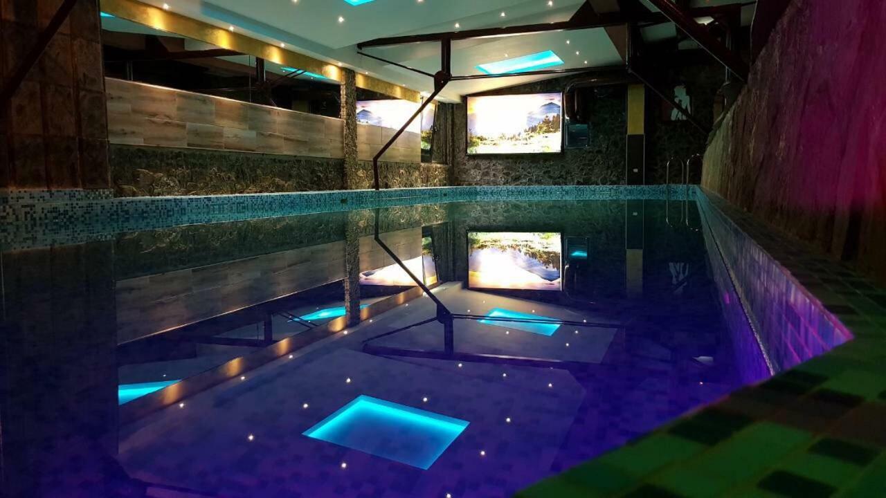 Klub Satelit Zlatibor Bed & Breakfast Exterior photo