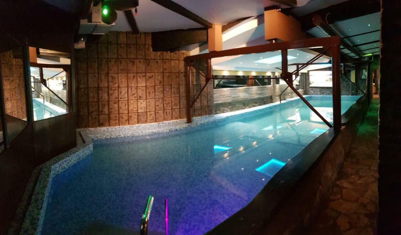 Klub Satelit Zlatibor Bed & Breakfast Exterior photo